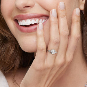 Luxuoso IGI Certified Lab-Grown Diamante Anel De Noivado Promessa De Casamento Jóias 18K Gold Setting Brilliant-Cut Diamonds Anel - Product Image 3