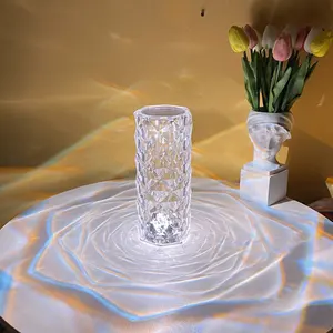 Haute qualité belle espagnole Ins Rose charge tactile pétale veilleuse atmosphère cristal lampe de Table pour intérieur