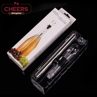 Refroidisseur de vin 2-en-1 en acier inoxydable argenté, bâtonnet refroidisseur de bouteille de vin, aérateur, verseur et décanteur pour Merlot, bière, whisky américain