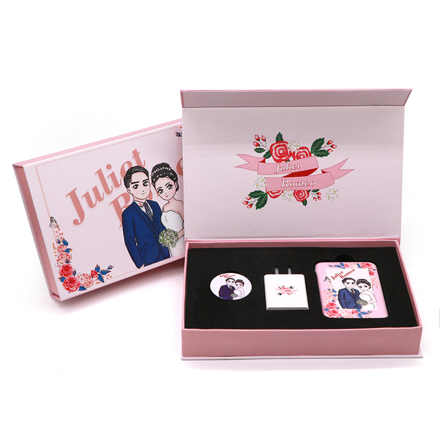Hot Selling Gift Kit Phone Accessories Power Bank Mobile Phone Charger for Wedding Anniversary Christmas Holiday Gift Set