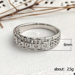 Anello geometrico semplice per donna, design unico, elegante gioiello da dito alla moda - Product Image 5