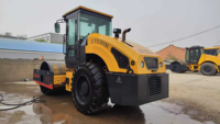 Rouleau vibratoire monocylindre 8 tonnes LTS308H autoporté pour projets de pavage routier
