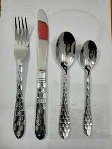 Juego de Cubiertos de Acero Inoxidable con Acabado Espejo, Juego de Cubiertos con Mango Largo, Cuchara, Tenedor y Cuchillo para Bodas y Restaurantes - Product Image 3