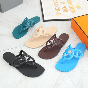 2026 Fashion Designer High Qualify Flat <b>Slides</b> Slippers with Box Anti Slippery Torys and Burching Sandals Women Shoes - Product Image 3