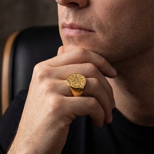 Anillo de Sello Personalizado de los Siete Arcángeles, Anillo de Acero Inoxidable Grabado a Medida, Talismán Oculto para Hombre - Product Image 6