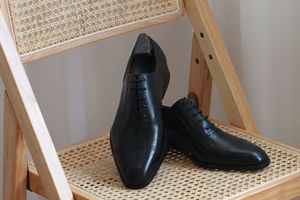 Men's Genuine Leather Oxfords Pointed <b>Toe</b> Lace-Up Dress Shoes Solid Black Office Career All Seasons - Product Image 5