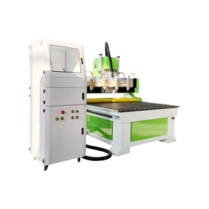 Fresatrice CNC 1325 ad Alta Efficienza con Quattro <span class=keywords><strong>Assi</strong></span> per Lavorazione del Legno, Incisione in Rilievo e Intaglio di Mobili - Product Image 3