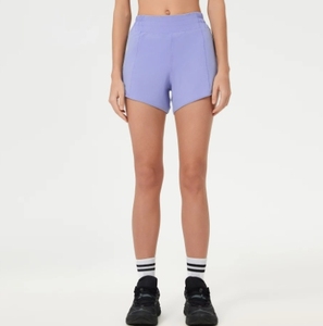 Pantalones cortos de Yoga de fibra de poliéster para correr al aire libre personalizados para mujer con bolsillo pantalones cortos deportivos para mujer - Product Image 4