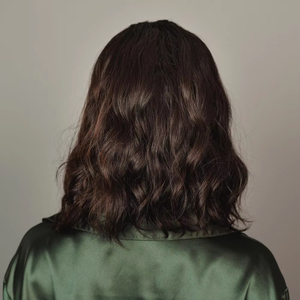 วิกผมชาวยิวแบบไล่ระดับสีสวยงามสไตล์ลอนตามธรรมชาติหมวกขนาดเล็กผมคนชั้นเล็กน้อยทำด้วยมือ - Product Image 1