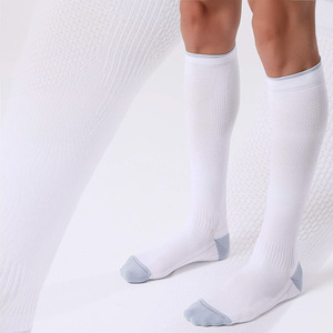 Chaussettes <span class=keywords><strong>de</strong></span> compression tricotées montantes pour la course et le yoga, en Spandex/Nylon, respirantes et antibactériennes, idéales pour le printemps - Product Image 2