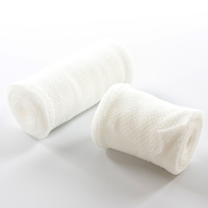 Bandage élastique 7,5 cm x 4,5 m jetable non tissé médical pour la premiers secours et l'arrêt des saignements des plaies - Product Image 1