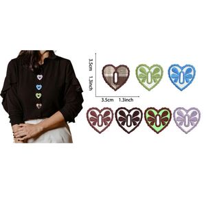 Nouvelle broderie en forme de cœur, patch brodé avec bouton-pression pour la décoration de vêtements - Product Image 1