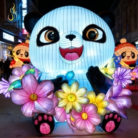 Sculpture de lanterne géante en LED personnalisée en forme de panda avec fleurs pour le Nouvel An chinois, festival des lanternes, attraction de parc à thème