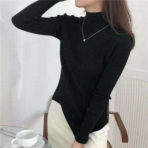 Pull à col haut de style vintage pour femmes couleur unie manches longues tricotées avec ourlet irrégulier Logo avant mode en gros - Product Image 3