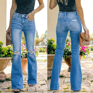 กางเกงยีนส์ผู้หญิงสีฟ้าอ่อน ยืดหยุ่นสูง ระบายอากาศได้ดี ทรงขาบาน กระดุมสวยหรู เอวสูง สไตล์ลำลองสำหรับฤดูร้อน ขายส่งราคาถูก - Product Image 3