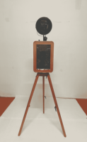 Prix d'usine OEM Photobooth double face en chêne, couleur personnalisable, avec imprimante flash intégrée et flight case portable pour événements festifs