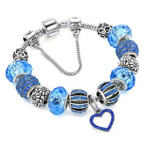 <span class=keywords><strong>Pulsera</strong></span> de Moda Europea Popular con Dijes DIY, Colgante Hueco en Forma de Corazón, Aleación de Zinc con Zirconia Dorada, Bañada en Oro, <span class=keywords><strong>Pulsera</strong></span> de Boda para - Product Image 1