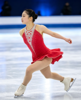 Robe de patinage artistique rouge à col licou, dos évidé, jupe ornée de strass, pour filles et adultes, compétition et performance