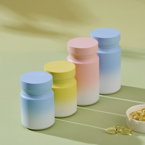 Bouteilles d'emballage <span class=keywords><strong>en</strong></span> capsule PET 80 100 120 250 ml 100% PCR, pots personnalisés à dégradé de couleur avec couvercles, bouteilles écologiques pour pilules et vitamines de <span class=keywords><strong>pharmacie</strong></span> - Product Image 1