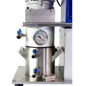 Machine de mélange sous vide pour pâte de batterie lithium-ion à haute vitesse de laboratoire avec une capacité de 1L - Product Image 3