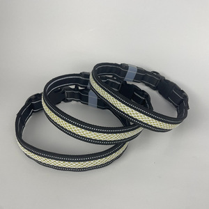 <span class=keywords><strong>Collar</strong></span> de perro inteligente con aplicación para mascotas de moda de nailon con cierre de botón que cambia de color sólido activado por sonido controlado a través del teléfono - Product Image 6