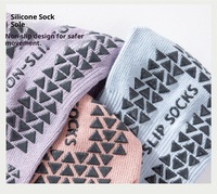 Chaussettes de yoga et de Pilates professionnelles antidérapantes à 5 doigts séparés en coton, élasthanne et nylon, motif uni, tricotées