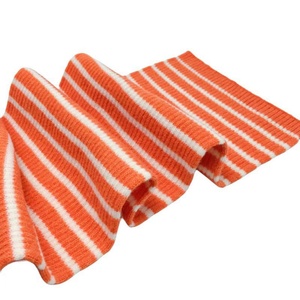 Bufanda Tejida 100% Acrílica, Cálida y Suave para Invierno, con Diseño Jacquard a Rayas, Unisex, para el Cuello y la Cabeza - Product Image 5