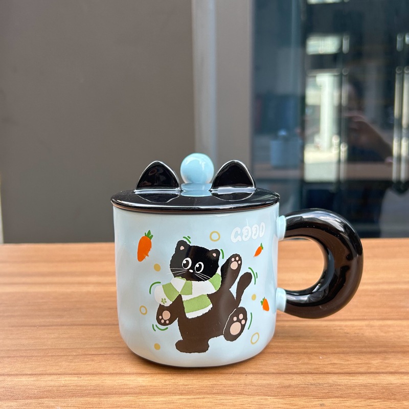 Cuchara de bola con tapa de taza azul