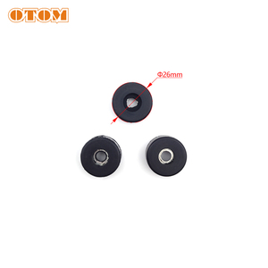 Rouleau amortisseur de montage de réservoir de carburant de moto OTOM SX SXF XC XCW EXC EXCF 50 85 125 250 450 <span class=keywords><strong>500</strong></span> pour KTM HUS QVARNA <span class=keywords><strong>GASGAS</strong></span> - Product Image 2