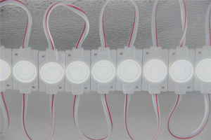 Módulo LED de 0,72 vatios 12V CC para cajas de luz publicitarias Un LED 3 años de garantía Módulo LED blanco Moldeo por inyección 6500K Blanco - Product Image 3