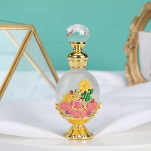 Botella de Metal patentada de Oriente Medio para <span class=keywords><strong>Perfume</strong></span>, frasco de vidrio de hadas, lujoso, lujoso, 15ml, venta directa de fábrica #15100 - Product Image 5