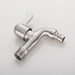Robinet mural en acier inoxydable Fg 304 avec bec verrouillable pour usage extérieur - Product Image 2