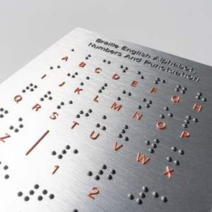 Strumento di apprendimento tattile durevole per ipovedenti bordo Braille personalizzato per ipovedenti - Product Image 2