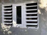 Fenêtre en verre en aluminium réglable de persienne avec les volets en verre de persienne d'écran démontable