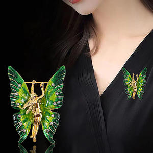 Broche de fée de mode rétro Weiman, goutte à goutte d'huile en alliage, épingle d'<span class=keywords><strong>insecte</strong></span> d'aile verte, corsage de costume pour femme haut de gamme - Product Image 3