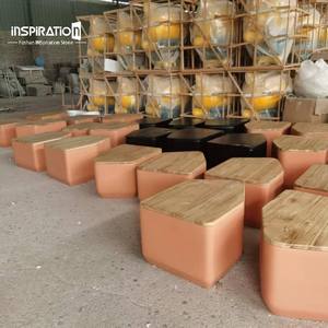 Banc <span class=keywords><strong>de</strong></span> sculpture en pot <span class=keywords><strong>de</strong></span> fleurs en fibre <span class=keywords><strong>de</strong></span> verre personnalisé pour la décoration carrée - Product Image 6