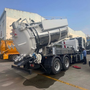 รถบรรทุก ISUZU GIGA 6x4 18 ตัน สำหรับดูดสิ่งปฏิกูลแบบเจ็ท พร้อมถังสแตนเลสสำหรับดูดสิ่งปฏิกูล - Product Image 6