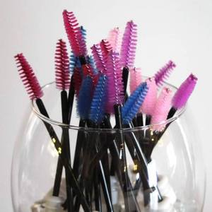 แปรงปัดมาสคาร่าแบบใช้แล้วทิ้งสำหรับขายส่ง แปรงทำความสะอาดขนตา อุปกรณ์สำหรับช่างต่อขนตา แปรงไมโคร แปรงปัดขนตาและแปรงสปูลลี่ - Product Image 3