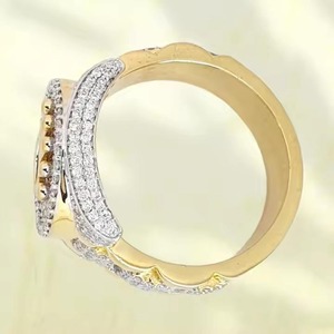 Anillo de Moissanita Brillante Estilo Hip Hop Unisex con Incrustaciones de Diamantes para Conciertos, Clubes y Estilo Casual de la India - Product Image 4