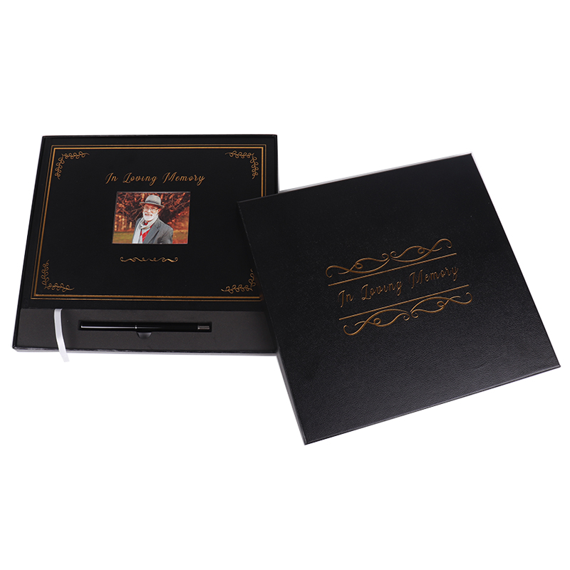 Libro degli ospiti con scatola