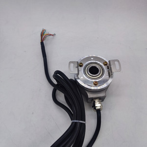 פיר חלול 14 מ "מ מקונקן פולס סיבובי GHH58-14G1024BMK526 מקודד פולס סיבובי המחליף 8.5020.0040.1024.s110.0015 מקודד - Product Image 3