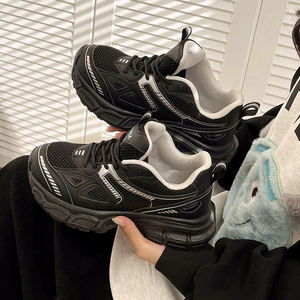 Nouvelles baskets tendance pour enfants garçons, design de sangle tendance, lacets, empeigne en mesh respirant, semelle intermédiaire légère antidérapante en EVA - Product Image 5