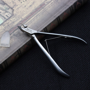 Fabricante en Stock uñas artificiales profesionales Nail Art removedor de cutículas 5mm Acero inoxidable cutícula Nipper para salón - Product Image 1