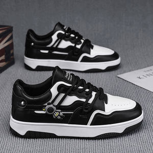 Zapatos de tabla deportivos de fabricante al por mayor, zapatos de moda de suela gruesa, zapatos de hombre antideslizantes y transpirables - Product Image 4