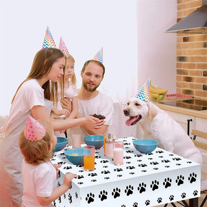 Happy Party-Mantel impermeable fácil de <span class=keywords><strong>limpiar</strong></span>, mantel desechable de plástico con estampado de pata, mantel con diseño de vaca - Product Image 3