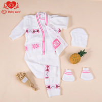 Ensemble décontracté de cinq pièces à motif uni pour bébé ensemble de pulls pour nouveau-né en pur coton de 0 à 1 an pour le commerce extérieur