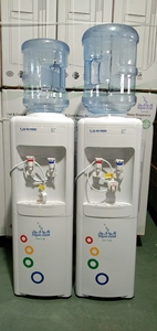 <span class=keywords><strong>Distributeur</strong></span> <span class=keywords><strong>d</strong></span>'<span class=keywords><strong>Eau</strong></span> Chaude et Froide Bouteille 2024, Grande Promotion, Fonction Anti-Fuite, Refroidisseur <span class=keywords><strong>d</strong></span>'<span class=keywords><strong>Eau</strong></span> Chaude et Froide - Product Image 5