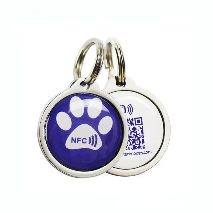 แท็กสัตว์เลี้ยงอีพ็อกซี่ NFC RFID กันน้ําแท็กมินิเป็นมิตรกับสิ่งแวดล้อมพร้อมรหัส QR สําหรับสุนัขและแมว