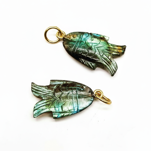 Labradorite naturelle poisson sculpté pierre précieuse 925 breloques en argent Sterling plaqué or poisson sculpture perles pour la fabrication de bijoux pendentif - Product Image 1