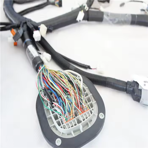 Ensamblaje de arnés de cables de motor electrónico personalizado Conductor de cobre aislado de PVC para automóviles fabricados a pedido - Product Image 6